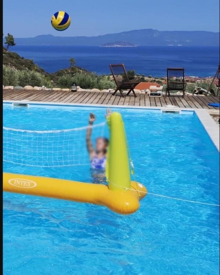 Villa Freebird Vip Bachelor Party & Wedding Events Pefkochori Buitenkant foto